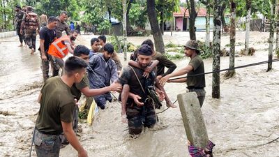 Mamata sends high-level team to review flooding in north Bengal