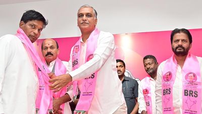 Revanth proves he is a true successor of Naidu on farm power issue: Harish Rao