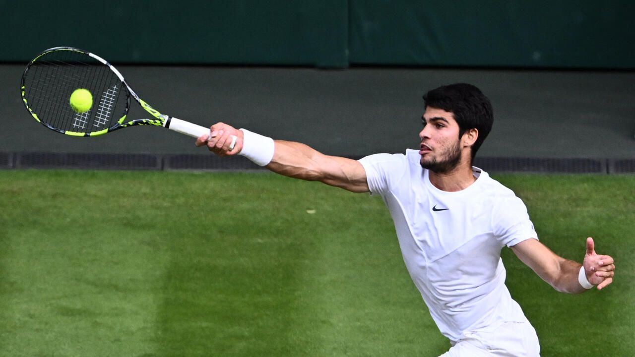 Spain's Alcaraz beats Djokovic to win Wimbledon men's tennis final