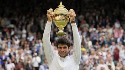 Alcaraz holds his nerve to dethrone Djokovic and claim first Wimbledon title