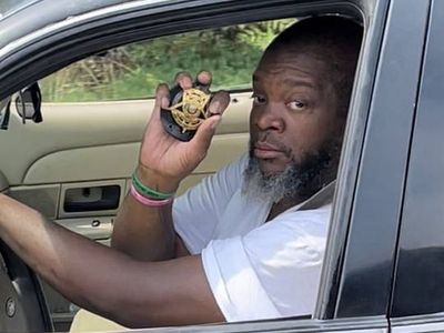 Man accused of impersonating police officer and pulling over driver