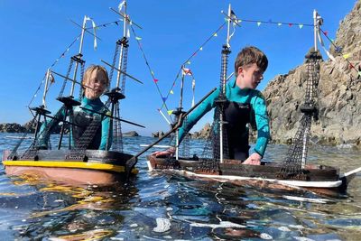 Brothers launch replica boats to circumnavigate Antarctica in ‘world first’