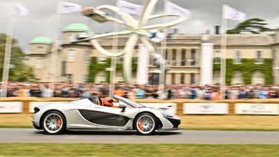 Lanzante McLaren P1 Spider Waves Its Door To The Crowd At Goodwood