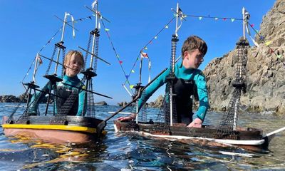 Small wonder: brothers launch model boats to circumnavigate Antarctica