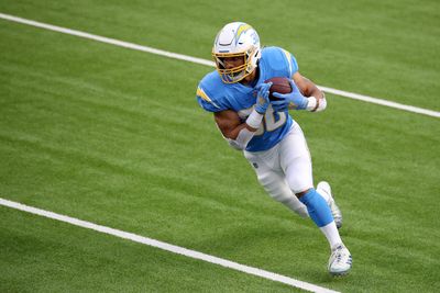 Chargers’ Austin Ekeler voices displeasure with running back contract values