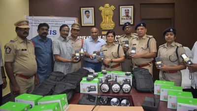 Andhra Pradesh: Aurobindo Pharma provides breath analysers and torch lights to police department in Srikakulam district