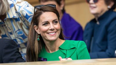 We're absolutely in love with Kate Middleton's gold and green onyx earrings, and they're just £45!