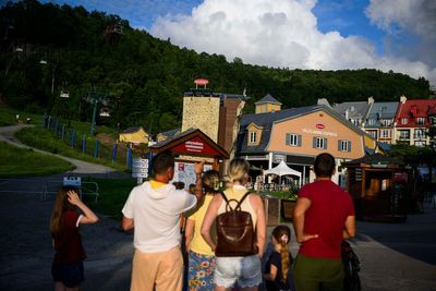 One dead and another in critical condition after gondola accident at Quebec resort