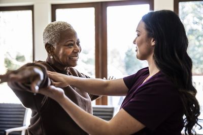 Does Medicare pay for assisted living? Understand what's covered and your other options