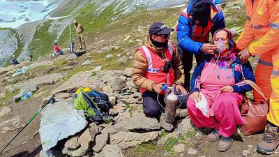 Another batch of pilgrims leaves for Amarnath