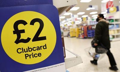 UK inflation expected to fall after grocery price rises ease