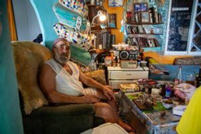 48 Years After Carving His House Into A Cliff, Israeli Faces Eviction