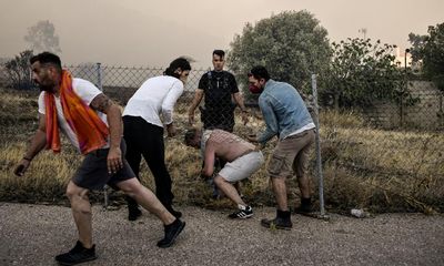 First Thing: Greece battles wildfires as temperature in Italy forecast to hit 46C