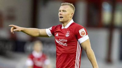 Bengaluru FC sign English striker Curtis Main on a one-year deal