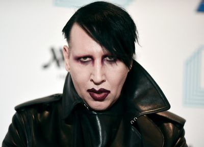 Marilyn Manson to plead no contest to blowing his nose on videographer