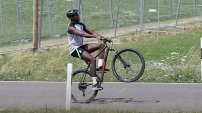 Liverpool FC's Ibrahima Konaté shows his MTB skills at the team's German training camp