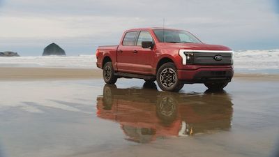 How Ford’s Huge F-150 Lightning Discount Could Stoke an Electric Truck Price War