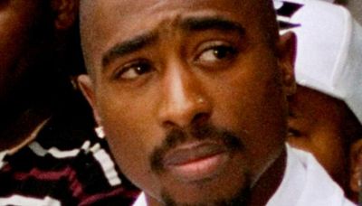 Las Vegas police serve search warrant in Tupac Shakur slaying investigation