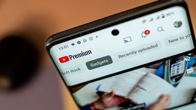 YouTube's latest experiment makes doubling the playback speed easier