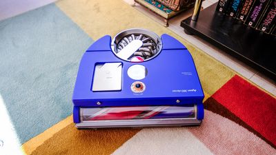 Dyson 360 Vis Nav review: a powerful but expensive robot vacuum cleaner