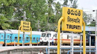 Empty rake of Padmavati Express derails at Tirupati station, trains delayed