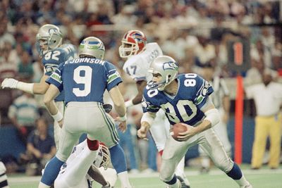WATCH: Seahawks officially unveil throwback uniforms for 2023