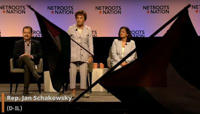Backstory: Rep. Jayapal’s slam on Israel came as she tried to take heat off Rep. Schakowsky at Netroots Nation conference in Chicago