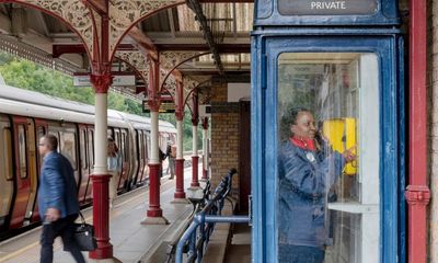 Four London Underground phone kiosks given Grade II-listed status