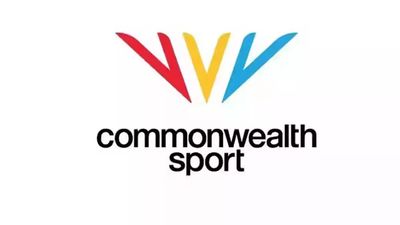 Gold Coast offers to host 2026 Commonwealth Games after Victoria withdrawal