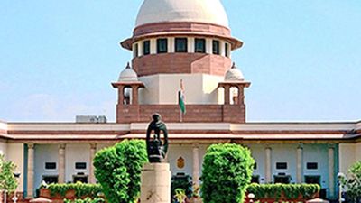 Supreme Court refers Delhi ordinance case to Constitution Bench