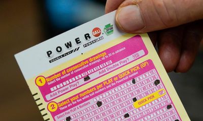 Powerball winning ticket for $1.08bn jackpot sold in California