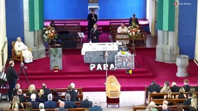 Ronan Keating serves as pallbearer and performs heartfelt musical tribute at brother Ciaran’s funeral
