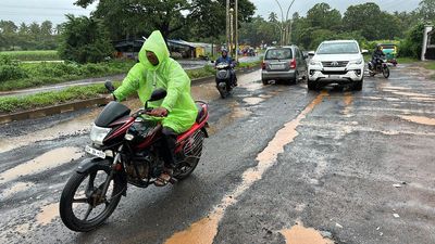Several villages cut off, commuters using circuitous routes as Belagavi continues to receive heavy rain