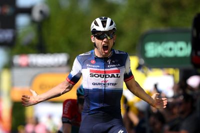 Kasper Asgreen grabs victory from the breakaway on stage 18 of the Tour de France in Bourg-en-Bresse