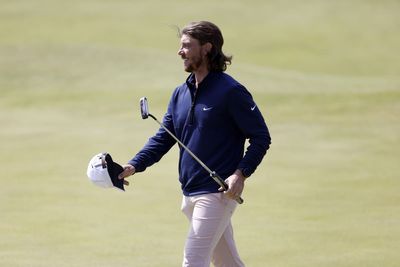 Tommy Fleetwood makes flying start as Rory McIlroy fights back at the Open