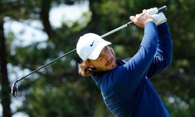 Tommy Fleetwood makes fast start to share lead of the Open after first round