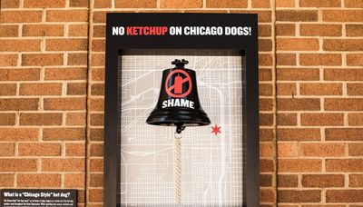 Earn the ‘Bell of Shame!’ at White Sox stadium by putting ketchup on your hot dog