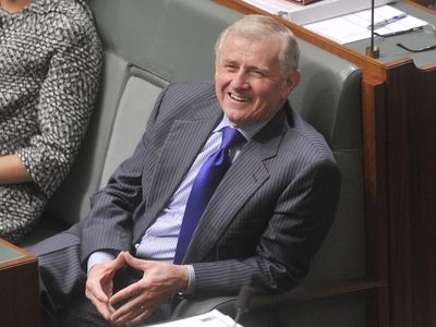 Labor legend to be honoured for lifetime of service