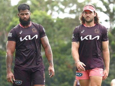 Key Broncos duo fit to face Rabbitohs: Walters