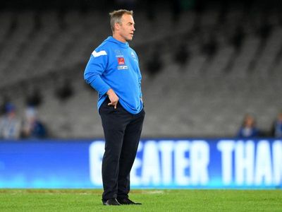 Clarkson likely to delay coaching return at Kangaroos
