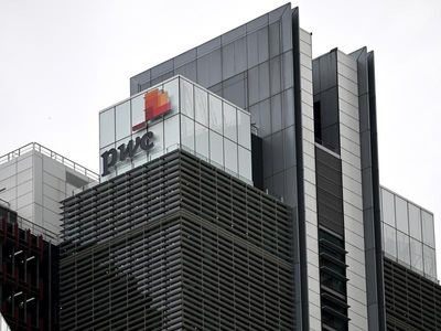 PwC partner wins injunction over retirement move