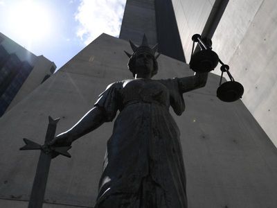 Man found not guilty of child rape at retrial