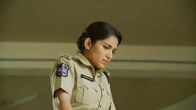 ‘HER: Chapter 1’ movie review: Ruhani Sharma holds her own in this taut police procedural