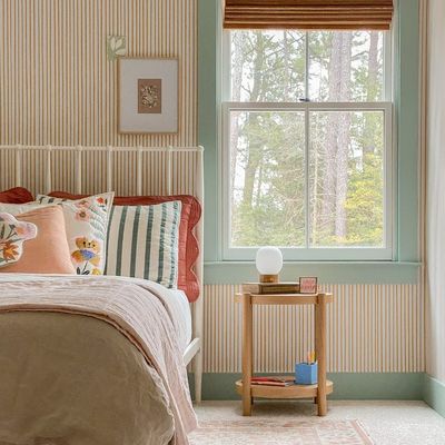There's now a really easy way to make a room more cheerful - a new decorative trick that even renters can use