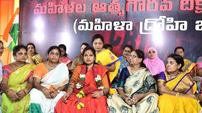 Plight of women pathetic under YSR Congress Party rule in Andhra Pradesh, alleges TDP leader Anitha