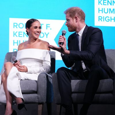 Prince Harry and Meghan Markle Have Shown "No Evidence" of an Impending Split, Royal Expert Says