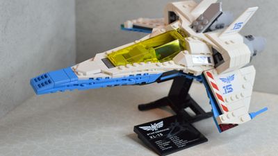 Lego Disney Lightyear XL-15 Spaceship review