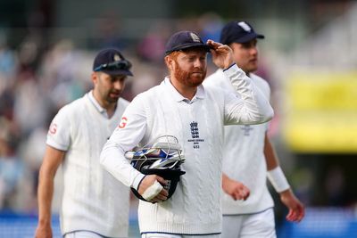 Jonny Bairstow and Mark Wood strengthen England’s position in fourth Ashes Test