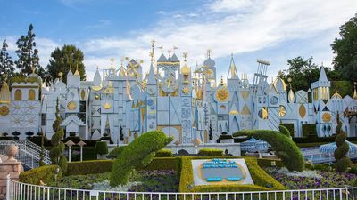 While Disney World's Legal Battle With DeSantis Continues, Another Disneyland Lawsuit Has Reportedly Settled