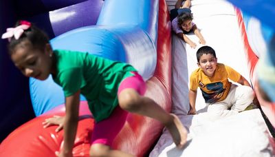 Chicago Public Schools hosts first back-to-school bash on the South Side: PHOTOS